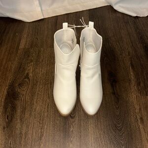 Old Navy White Ankle Booties